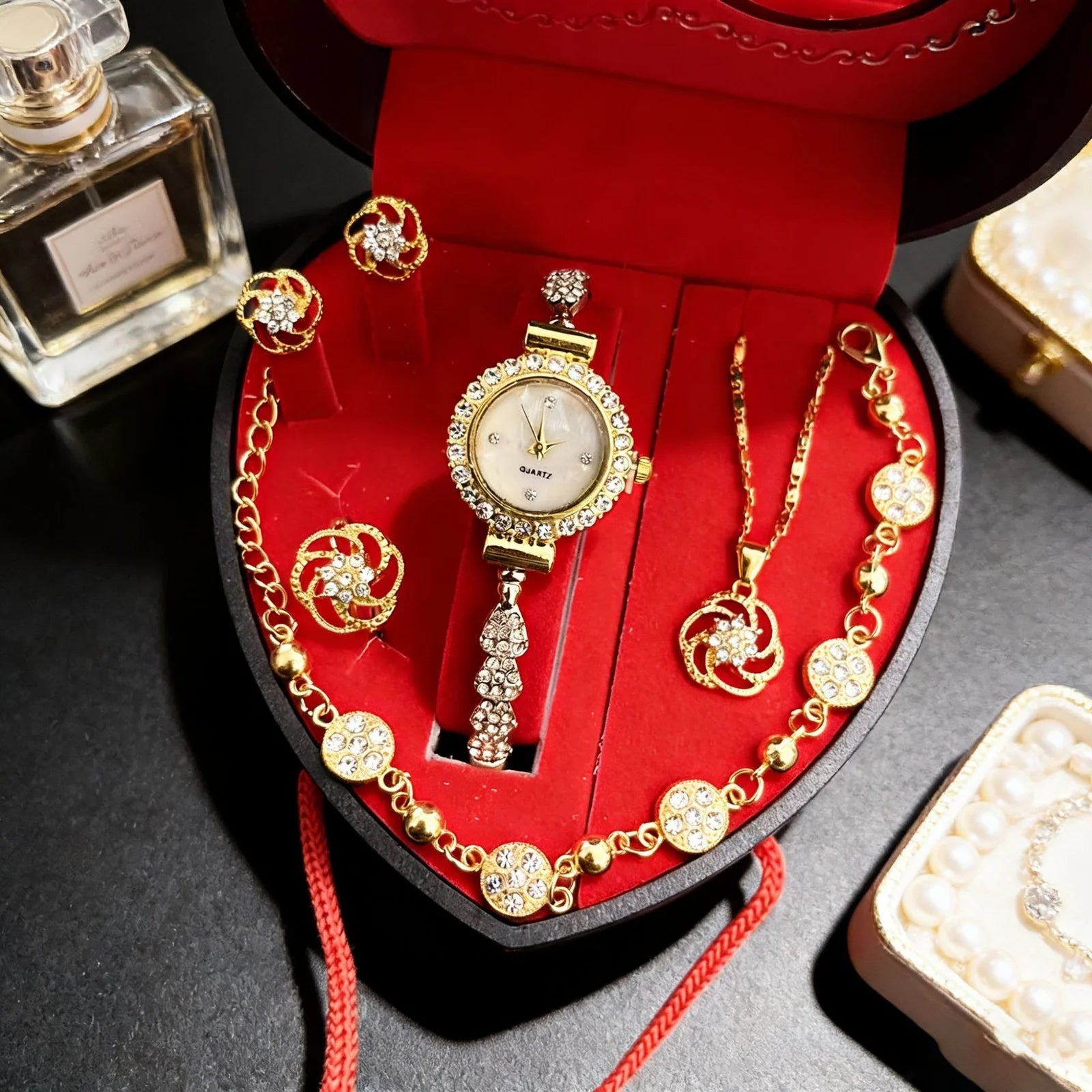 Unique Luxe Heart Shaped Jewelry Gift Set - Varixo