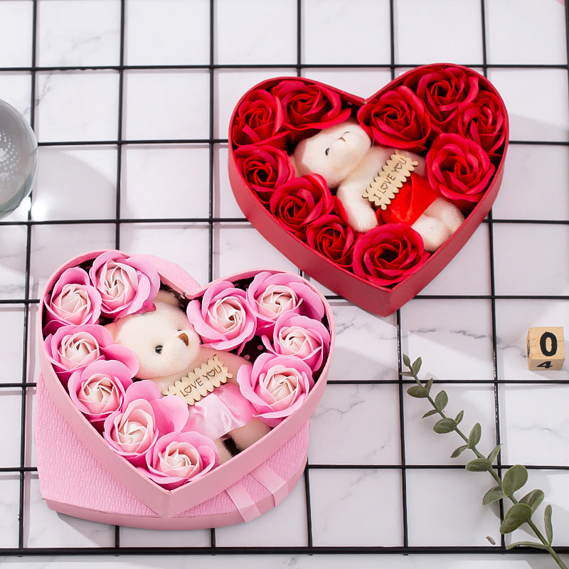 Heart-Shaped Rose Gift Box - Varixo