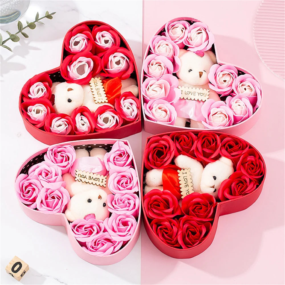 Heart-Shaped Rose Gift Box - Varixo